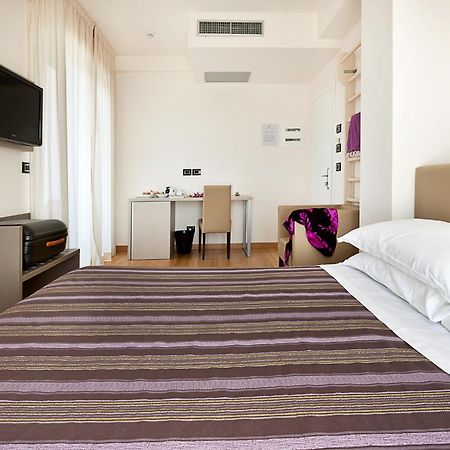 Hotel Sporting San Benedetto del Tronto Pokoj fotografie